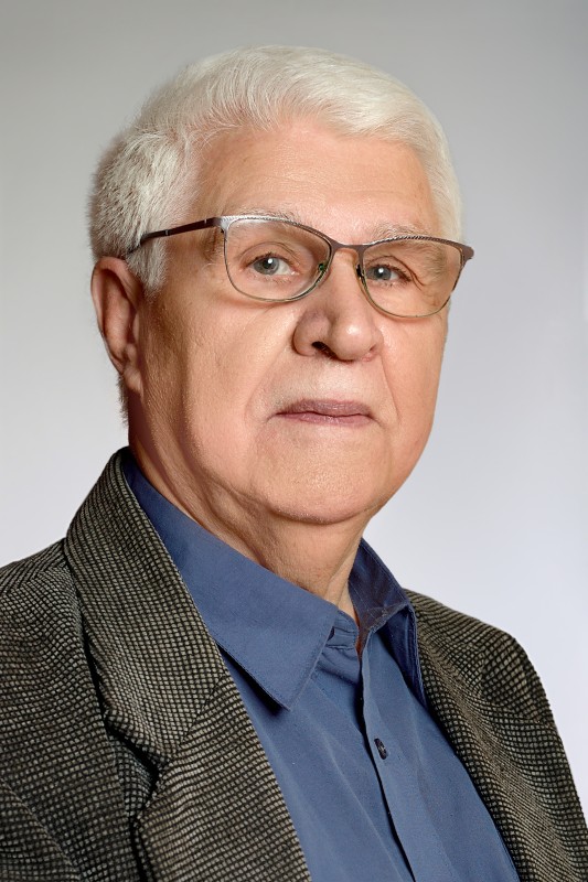 ТЕРЕНЯ Евгений Тимофеевич